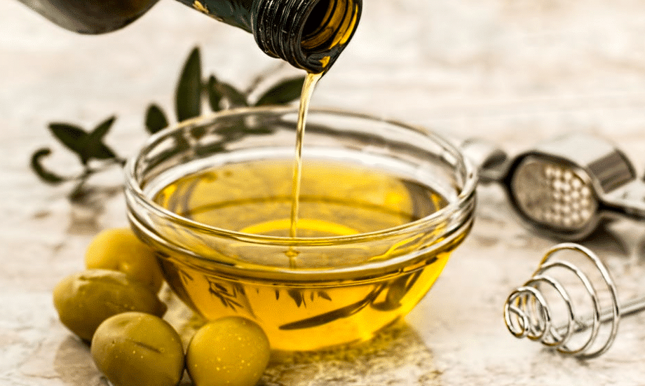 Aceite de oliva y sueño, la receta para el corazón