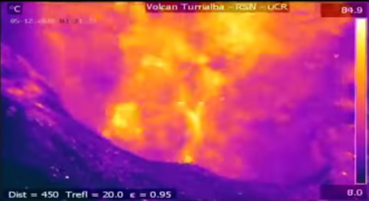 Así se ve la erupción de un volcán con una cámara de infrarrojos