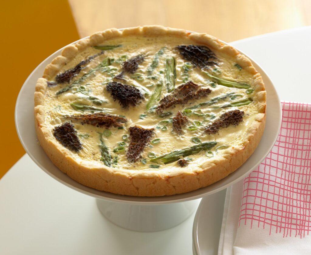 Las colmenillas y otras setas que te pueden matar en España 1 asparagus and morel mushroom quiche royalty free image 129232457 1550646206 Las colmenillas y otras setas que te pueden matar en España