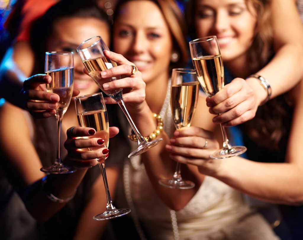 Beber mucho alcohol aumenta el riesgo de diabetes en las mujeres
