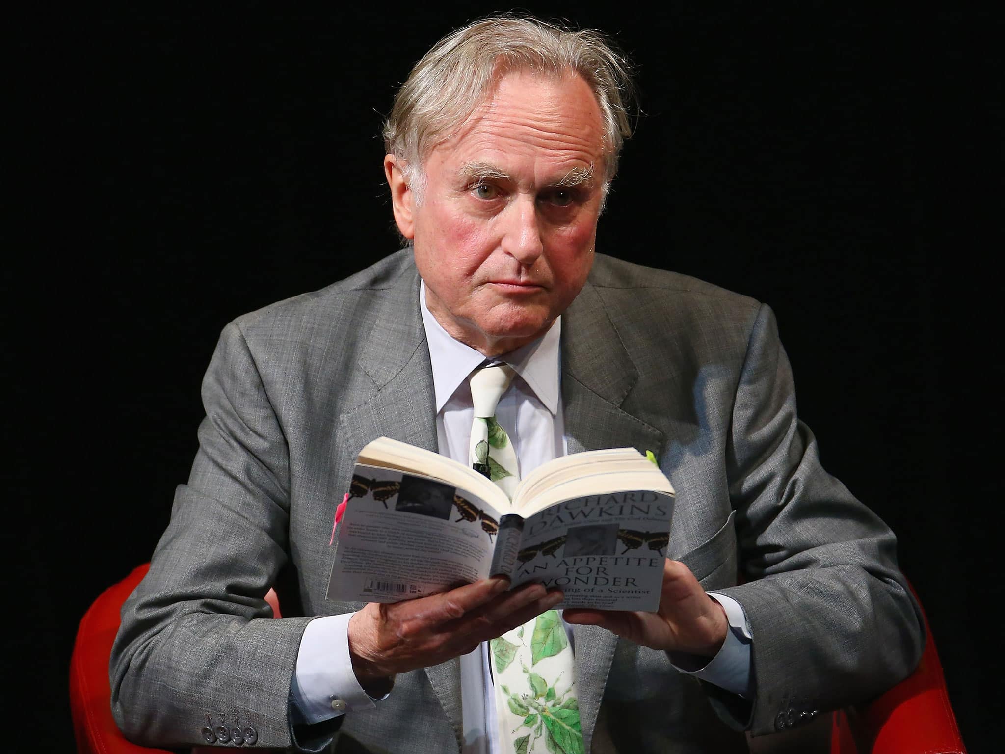¿Comerías carne humana cultivada en laboratorio? Richard Dawkins plantea un interesante dilema