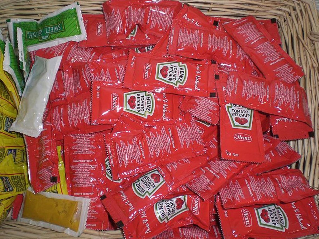 Creían que una mujer tenía la enfermedad de Crohn, pero su mal se debía a las bolsas de ketchup