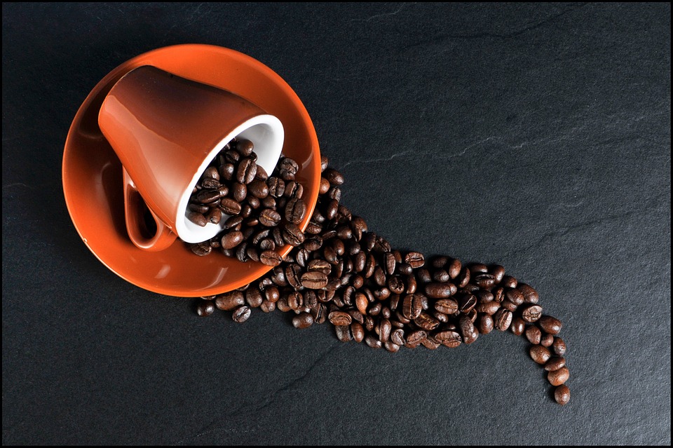 ¿Cuánto café necesitamos beber para mantenernos alerta? La armada de EEUU tiene la respuesta