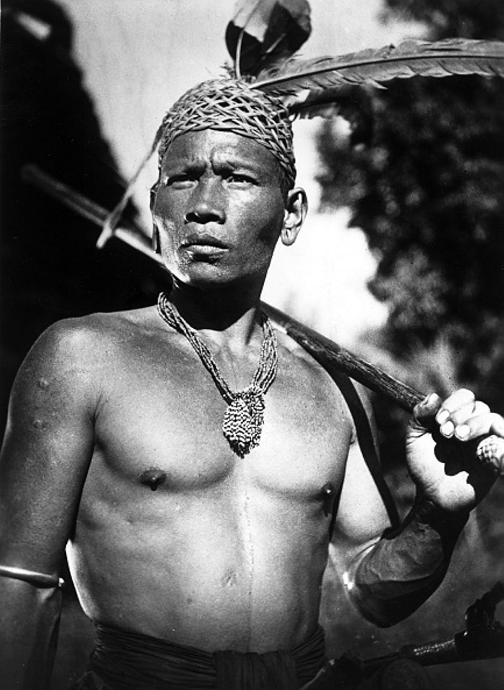 Dayacos, los cazadores de cabezas de Borneo