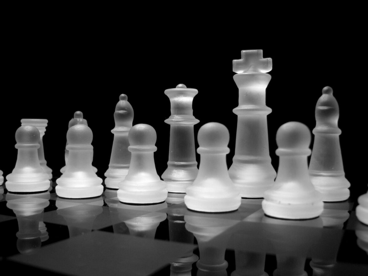 ¿De cuántas formas se puede desarrollar una partida de ajedrez?
