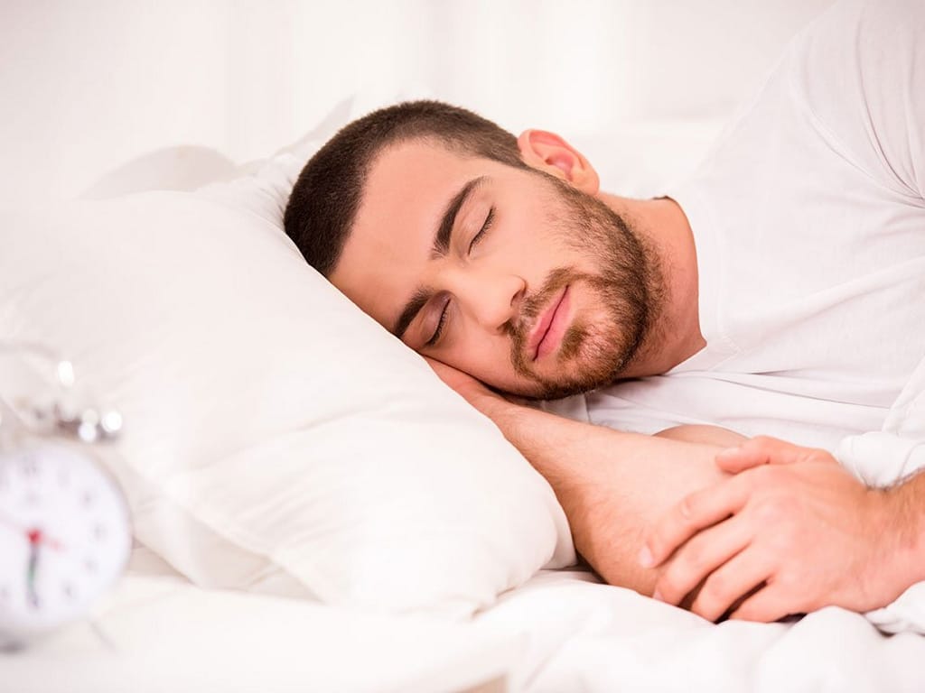 Dormir demasiado de forma habitual es tan malo como hacerlo demasiado poco