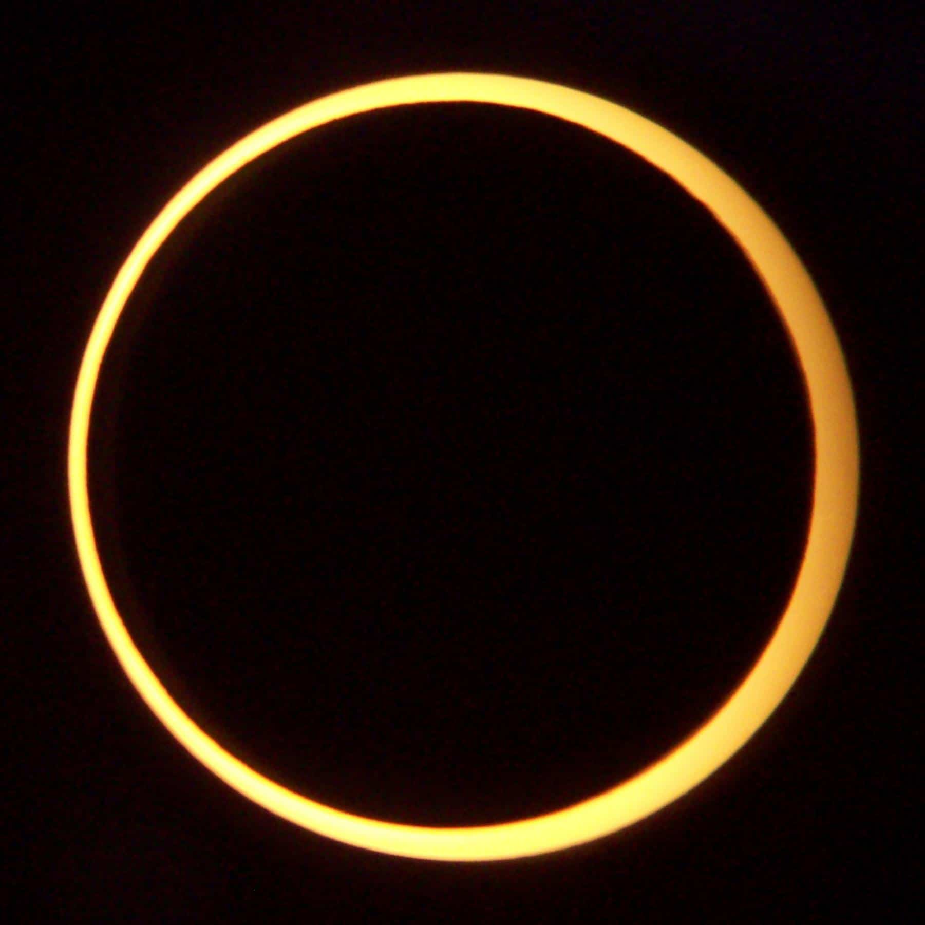 Eclipse solar: un anillo de luz sobre África