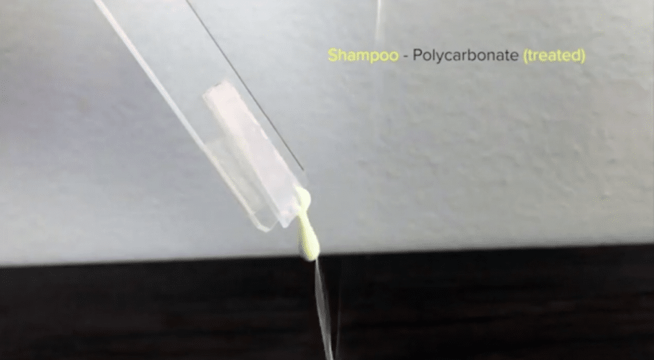 El genial «truco» de la nanotecnología para apurar la última gota de champú