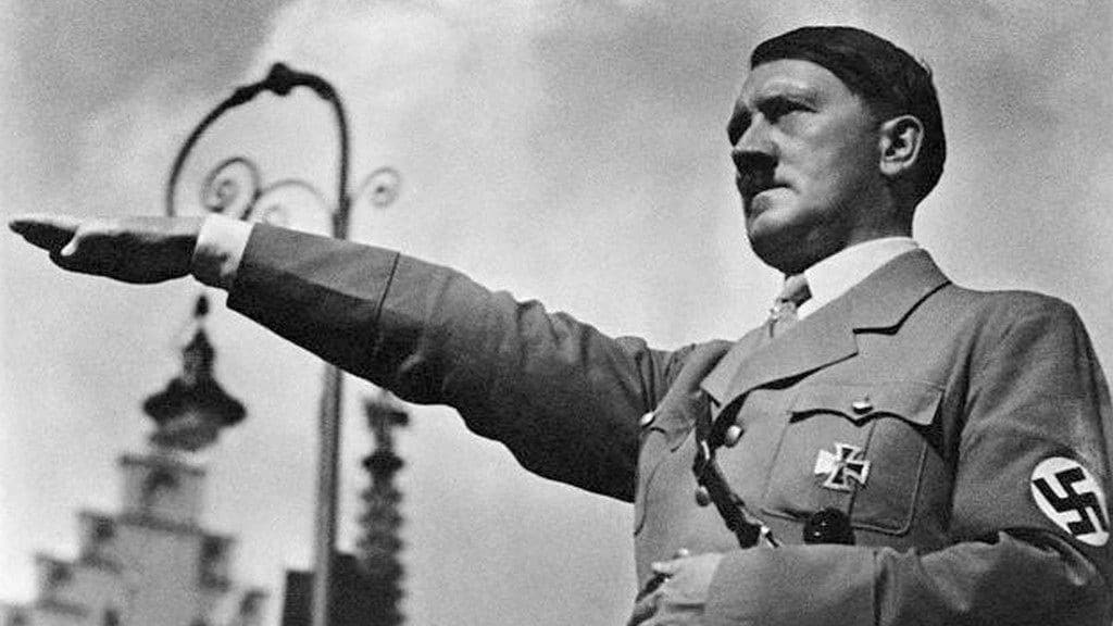 El micropene de Hitler y otros 4 falos célebres