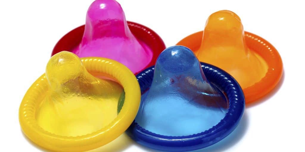El reto viral de inhalar condones puede matarte