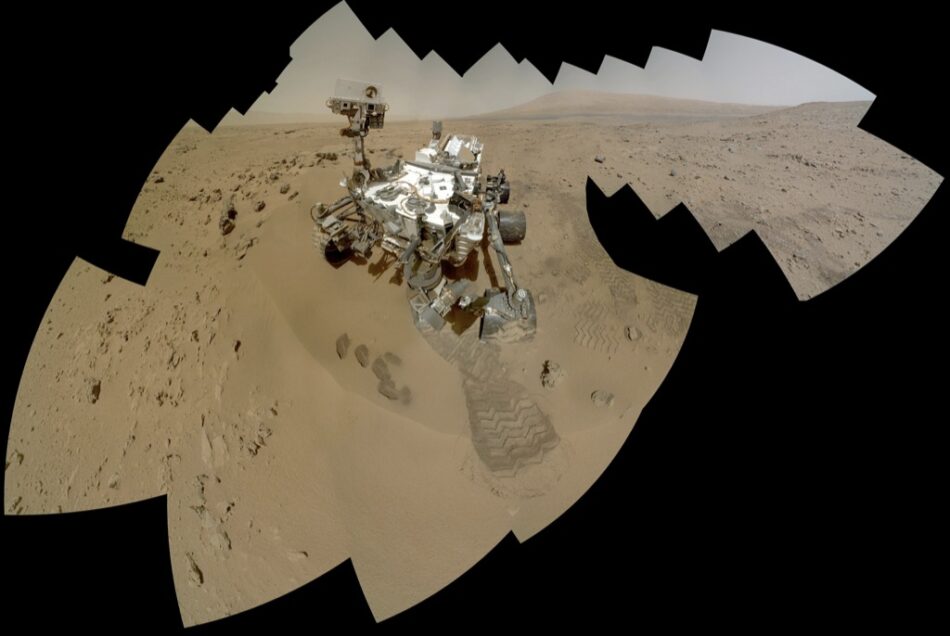 Sorpresas en el suelo de Marte: una nueva roca y agua