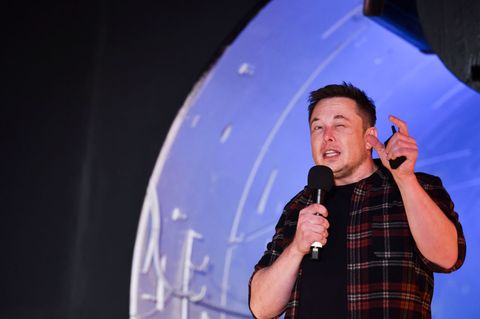 Elon Musk ya sabe cuánto te costará viajar a Marte