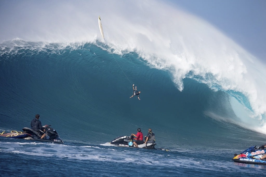 ¿Es esta la mayor ola jamás surfeada?