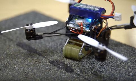 Este robot volador es capaz de abrir la manilla de una puerta