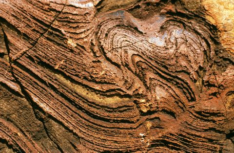 La evidencia de vida fósil más antigua conocida podrían ser solo rocas