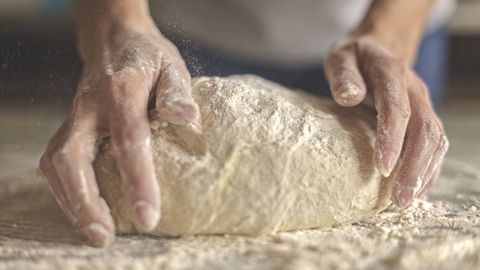 ¿Cuánta sal tiene el pan que comemos?