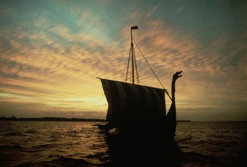Encuentran un barco vikingo enterrado en Noruega