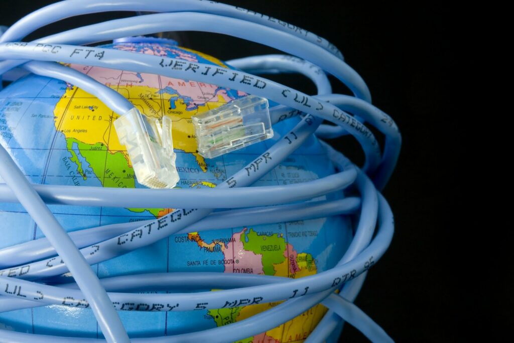 Internet contamina ¡mucho! 1 internet contamina y mucho Internet contamina ¡mucho!