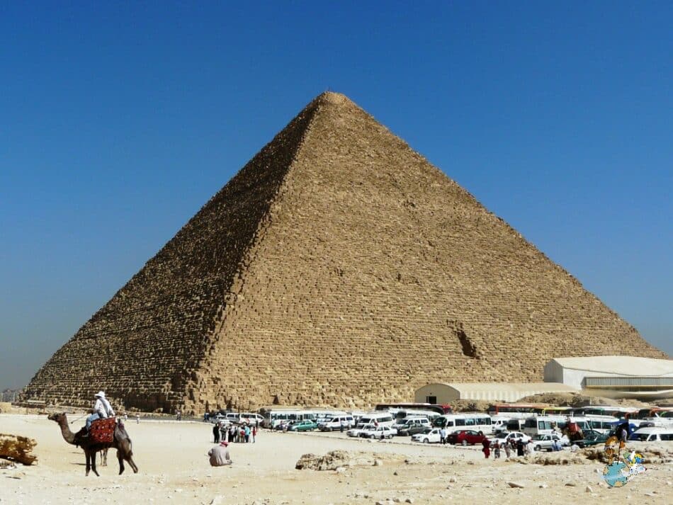 Las pirámides no fueron construidas por esclavos