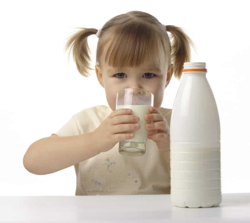 Los niños que beben leche entera son más esbeltos