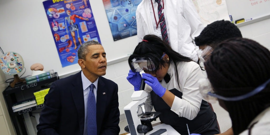 Obama se estrena como divulgador científico