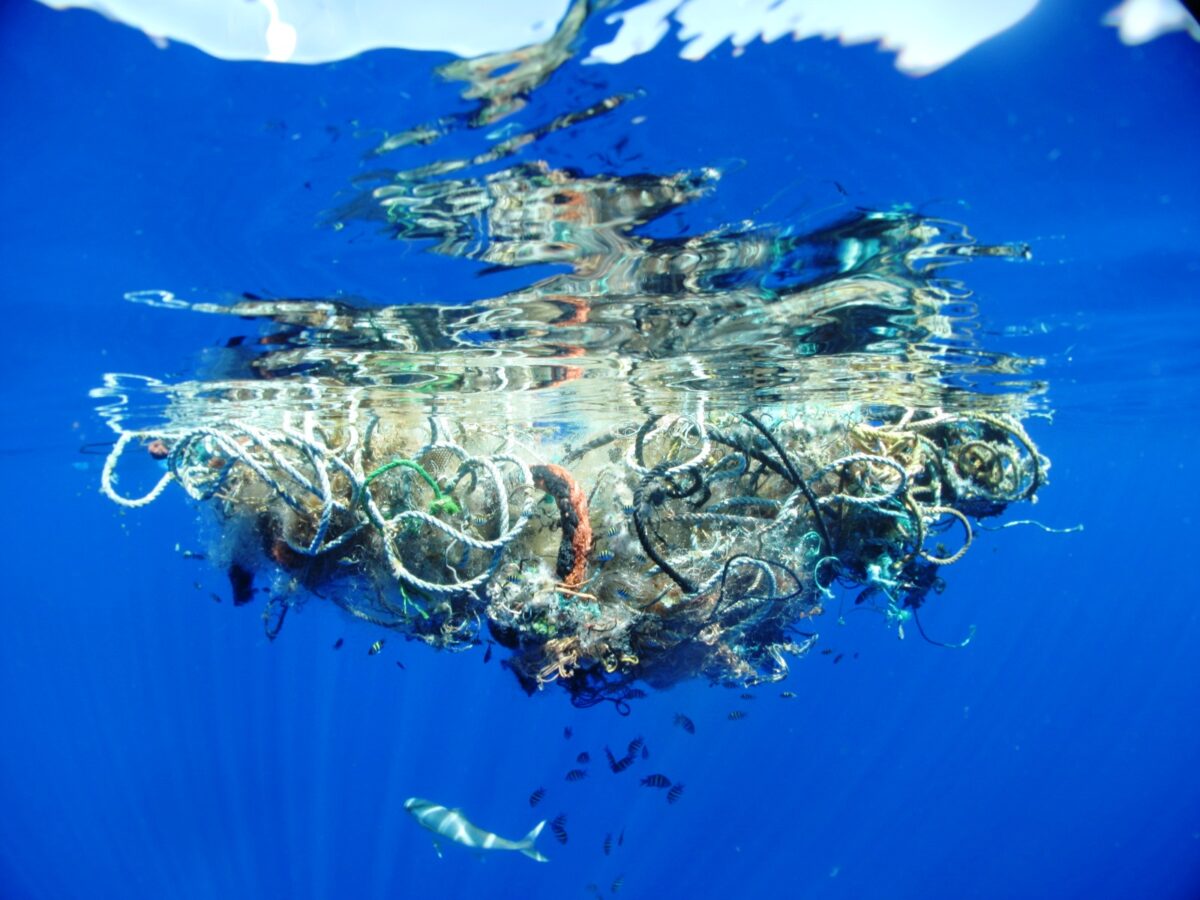 Para limpiar los océanos, la clave son las costas
