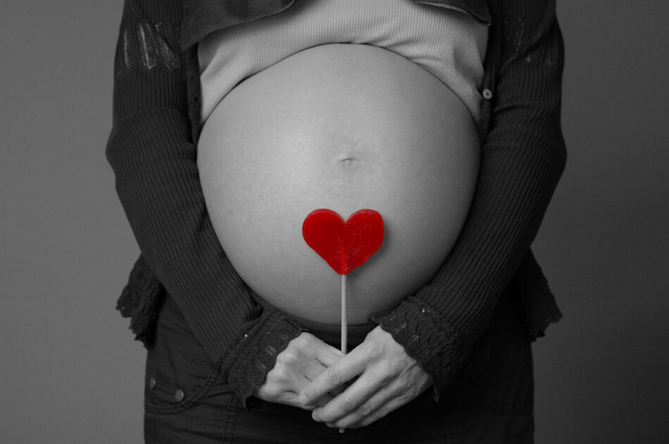 ¿Pasa algo si la madre y el feto son de distinto grupo sanguíneo?