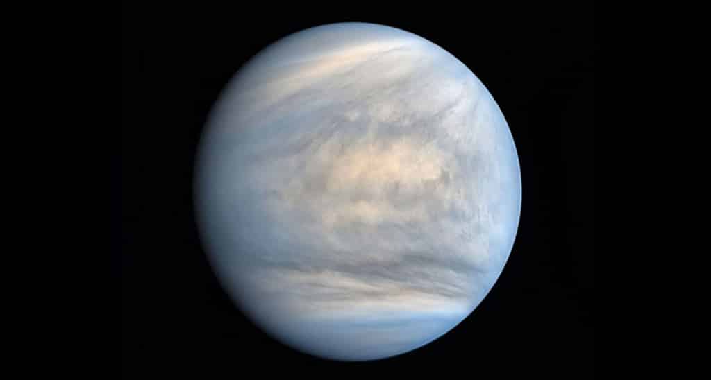 Podría haber vida en la atmósfera de Venus