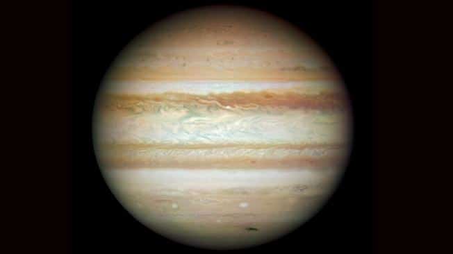 ¿Podría una nave espacial atravesar Júpiter?