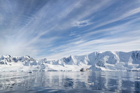Objetivo Antártida. ¿Qué misterios esconde bajo el hielo?