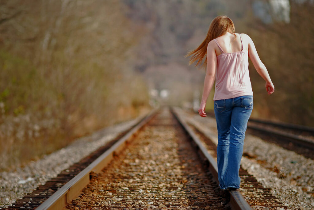 ¿Por qué caminar nos ayuda a pensar? 1 por que caminar nos ayuda a pensar ¿Por qué caminar nos ayuda a pensar?