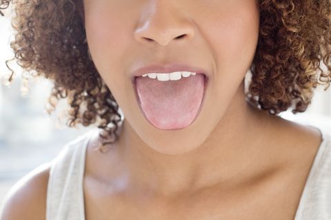 ¿Qué está oliendo tu lengua?