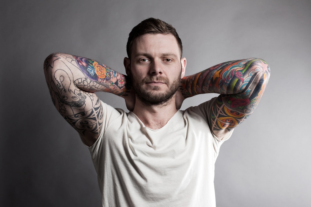 ¿Son más infieles los hombres tatuados?