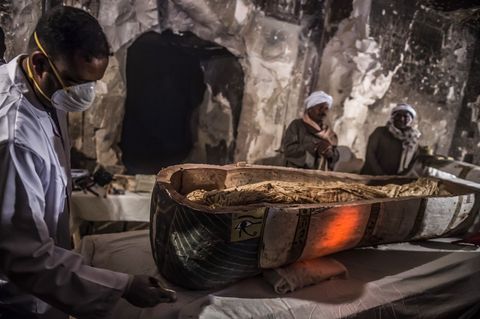 Recuperan el cuerpo de una momia de hace 3.000 años en Egipto