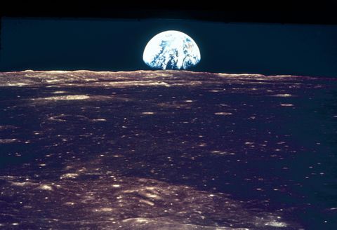 La atmósfera terrestre llega ¡hasta la Luna!