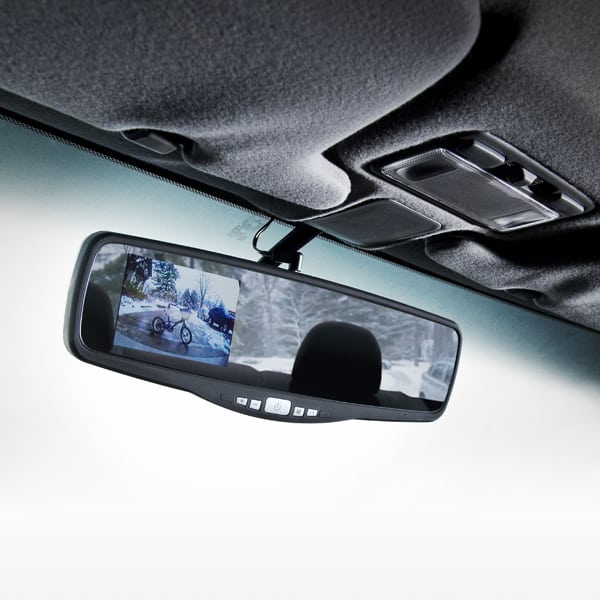 Trucos caseros: Instalar una cámara trasera en el coche