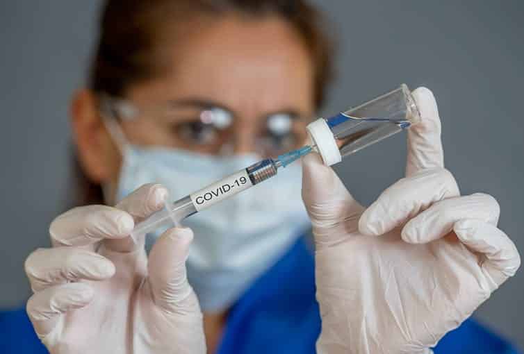 ¿Funcionarán las vacunas contra la COVID-19 si hay reinfecciones?