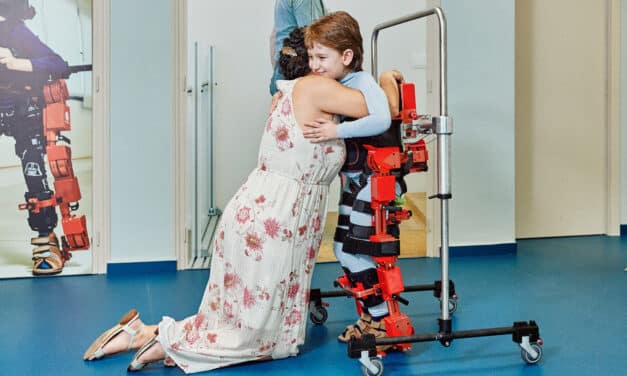 Se busca inversores para los primeros exoesqueletos pediátricos del mundo