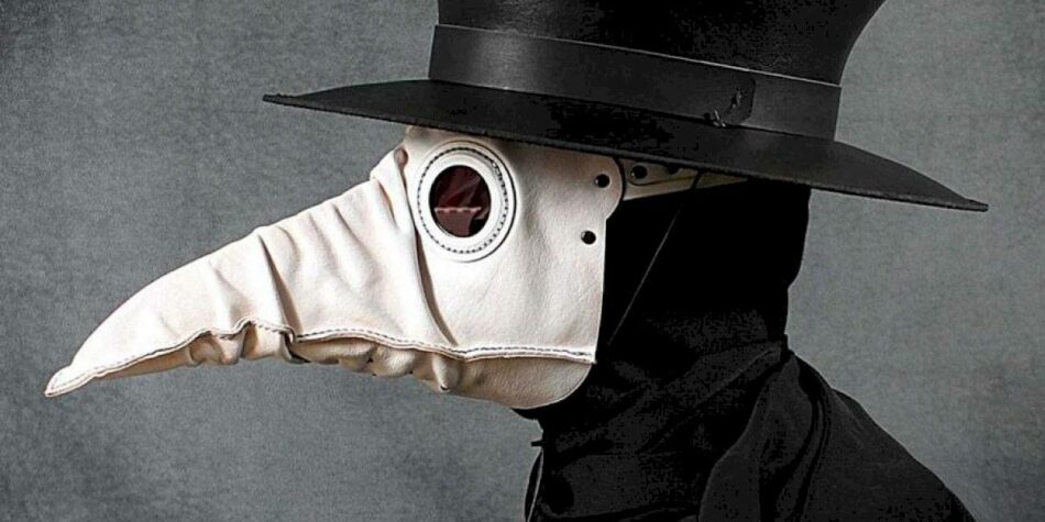 ¿Protegía a los médicos de la peste su horrible máscara?