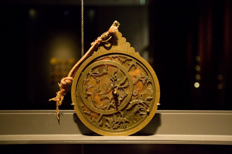 En busca del astrolabio de Toledo, el iPhone de la Edad Media