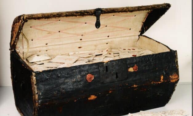 Descifran cartas selladas de hace 300 años con un potente escaner