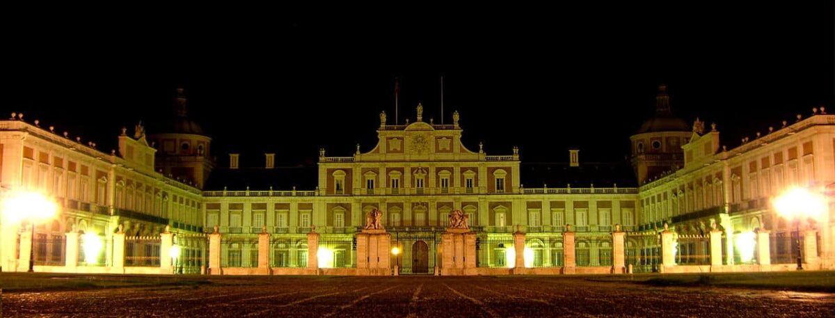 Los Palacios Reales de España se quedan a oscuras