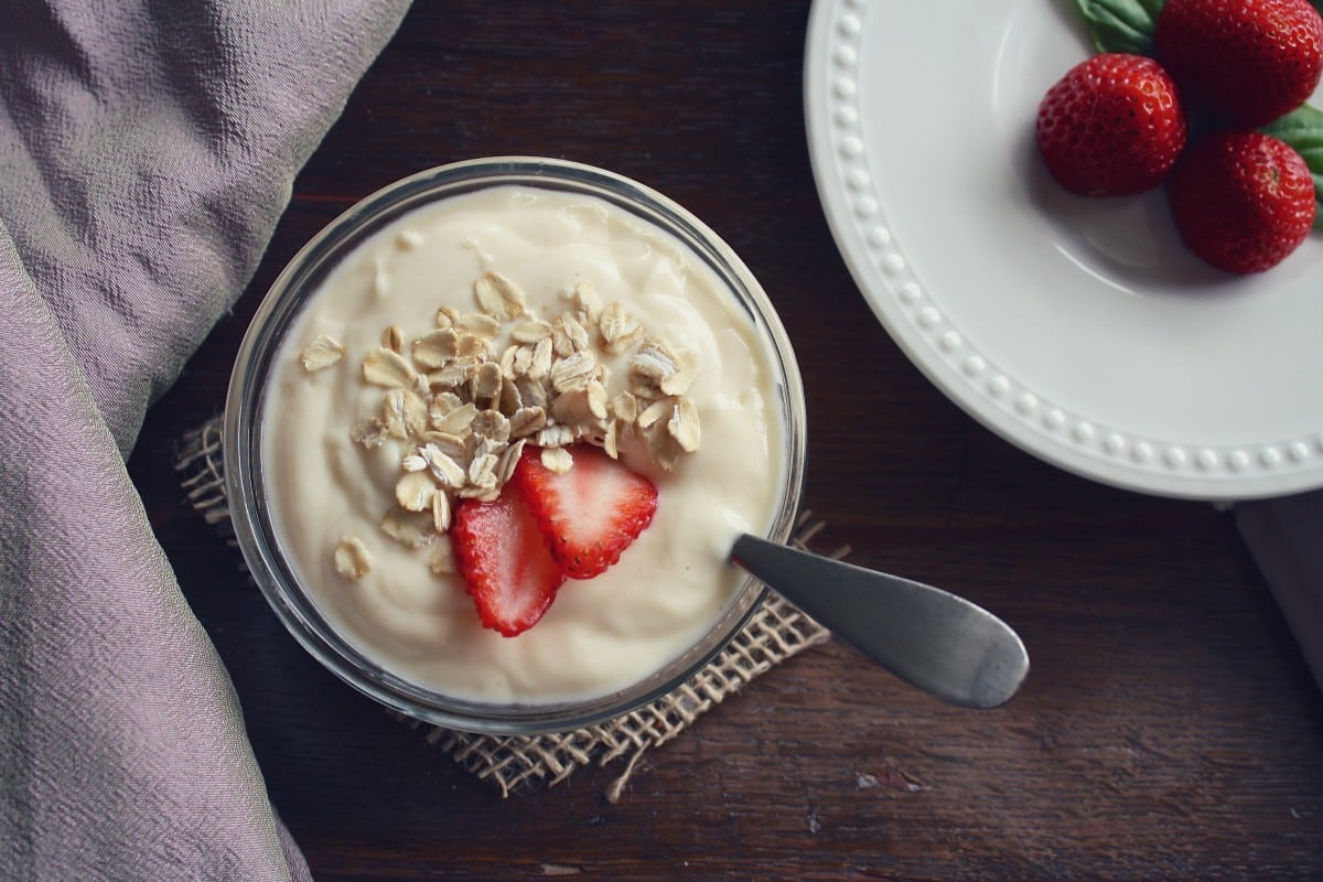 ¿De dónde viene que el yogur alarga la vida?