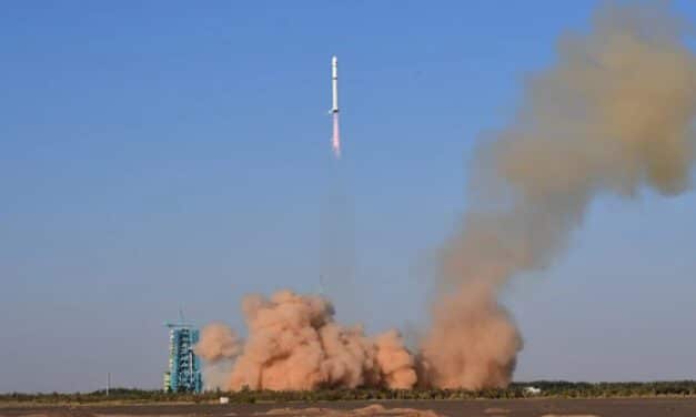 Colisión en el espacio: Satélite chino impacta con un resto de cohete ruso