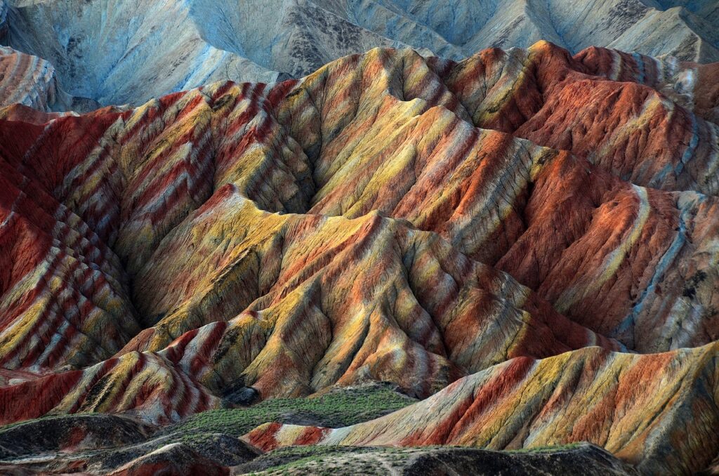 montaña arco iris China