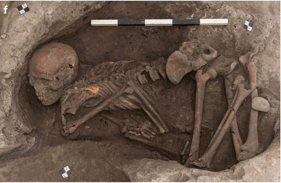 El misterio de los esqueletos pintados encontrados en la ciudad más antigua del mundo, Catal Hüyük