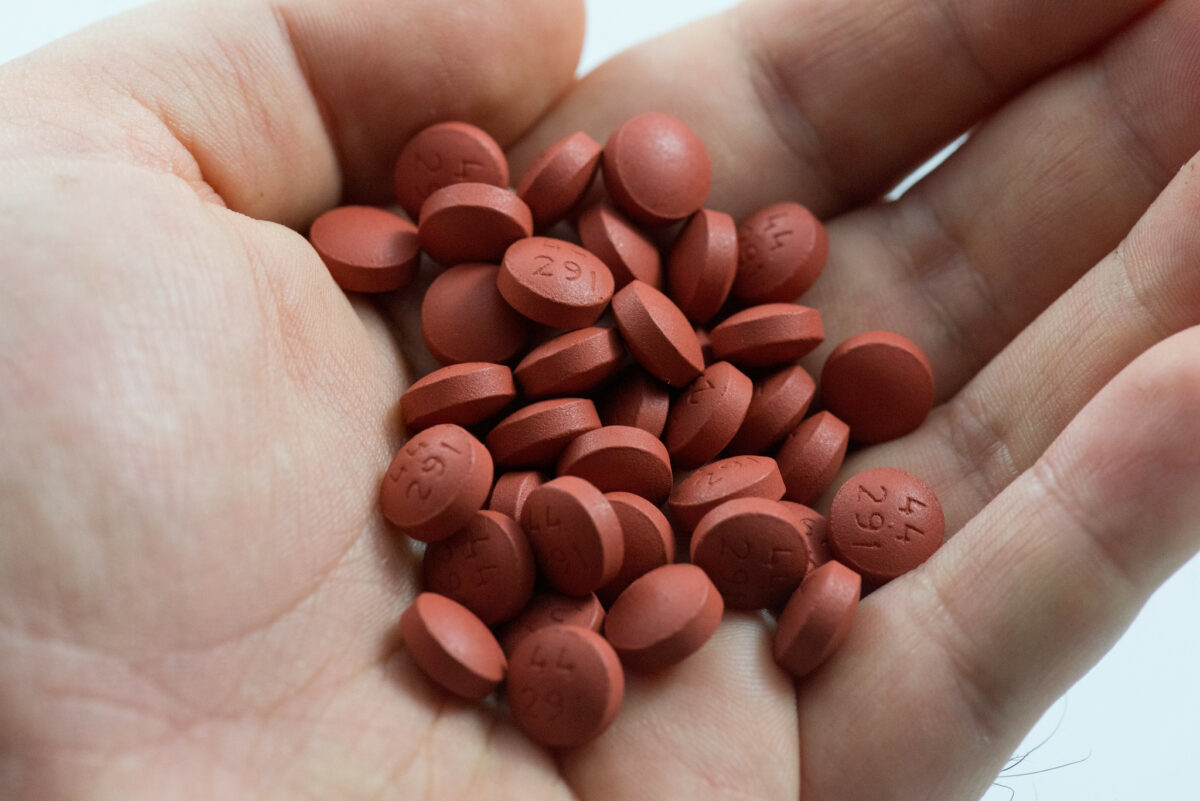 El ibuprofeno combinado con los medicamentos para la tensión provoca daños en los riñones