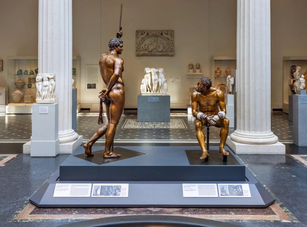 estatua griega pintada boxeadores