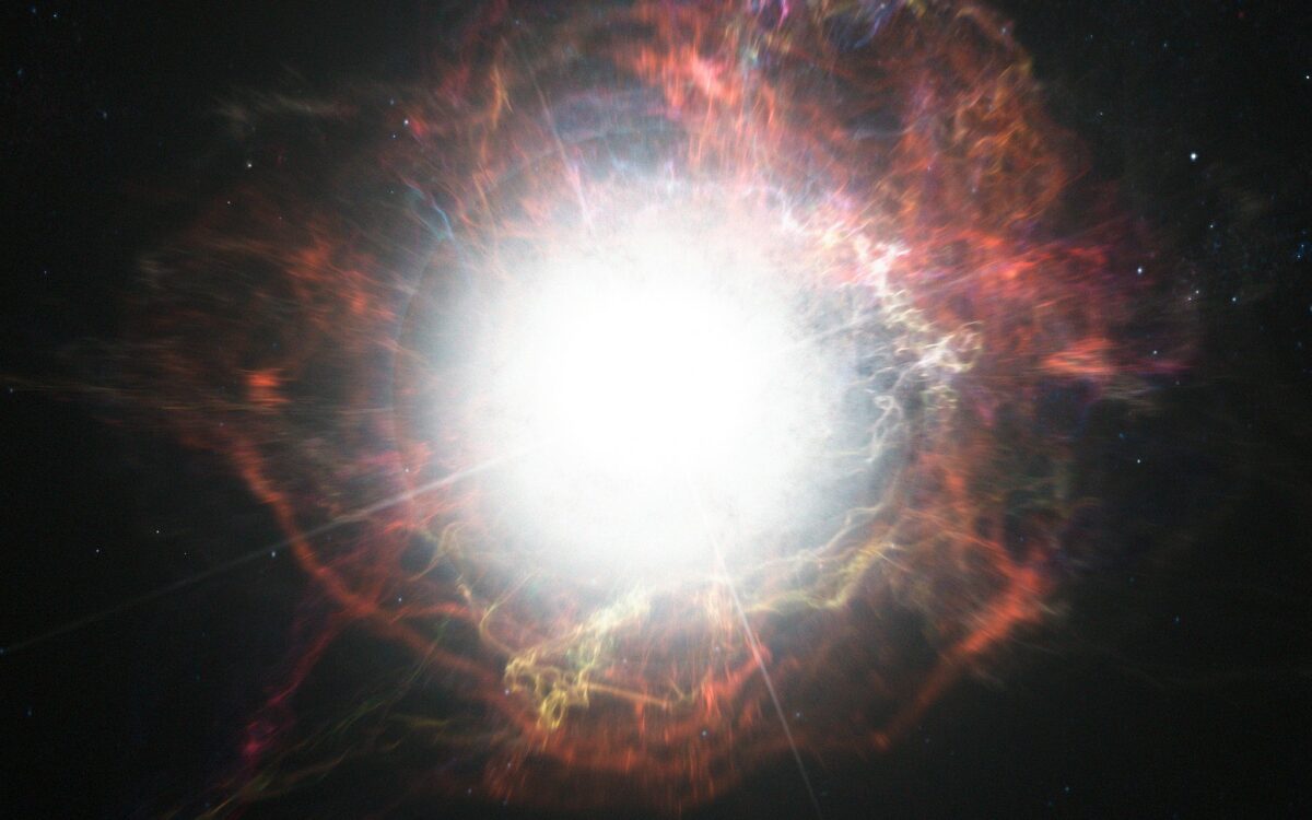 Alerta roja: ¿cómo saber qué estrellas están a punto de convertirse en supernovas?