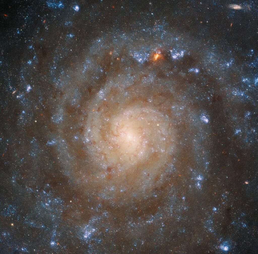 La imagen del Hubble de IC 5332
